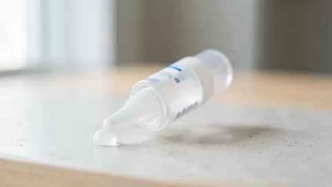 klej silikonowy